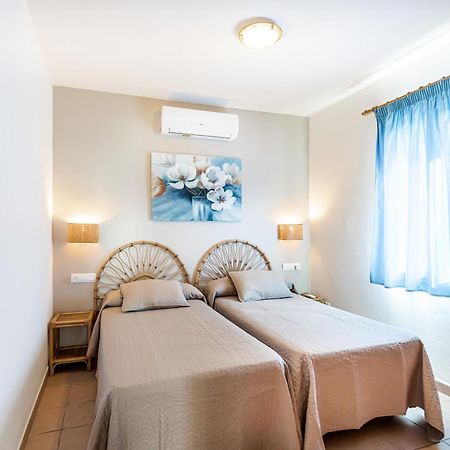 Villa Terra Son Bou Esterno foto